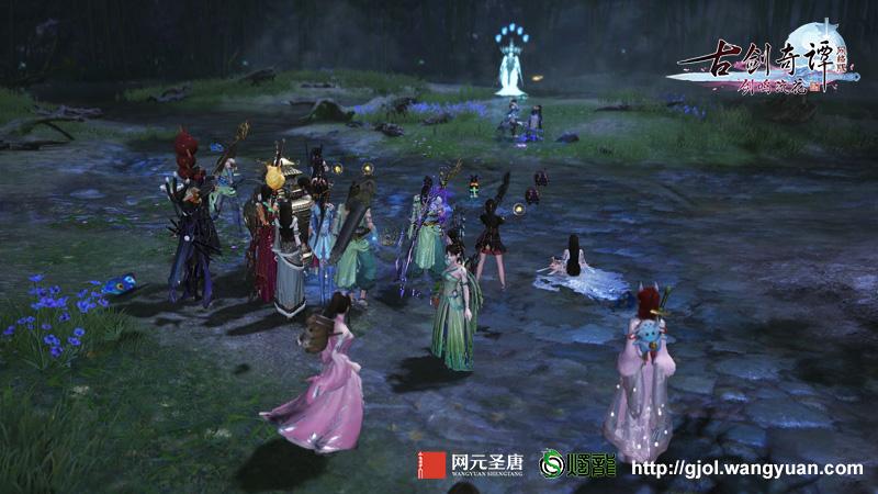 记者：德里赫特今日回归团队训练，膝盖伤势已无大碍
